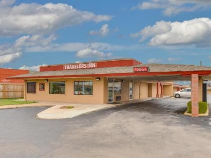 Travelers Inn Midwest City - image 2