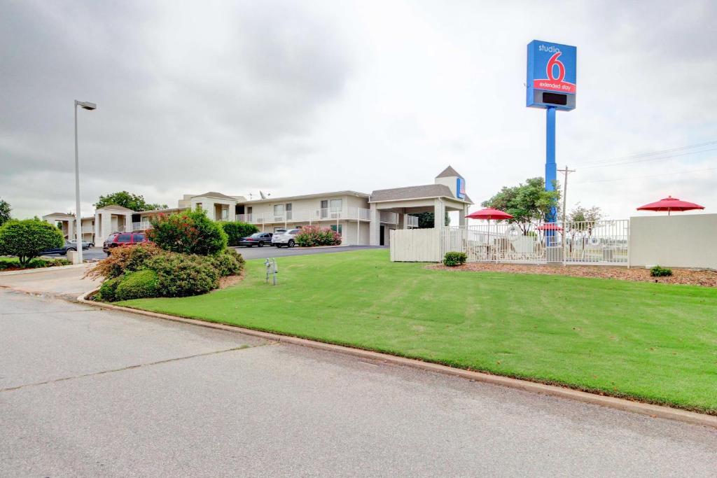 Studio 6 Midwest City Ok - Oklahoma City - main image