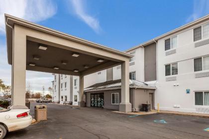 Sleep Inn & Suites Milan - image 5