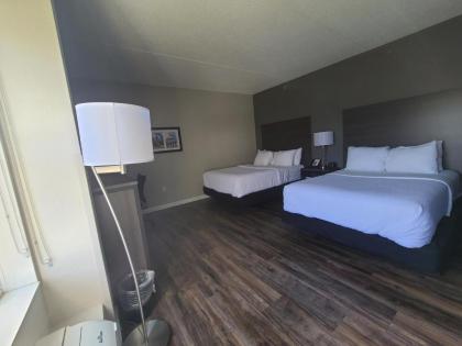 Comfort Inn - image 13