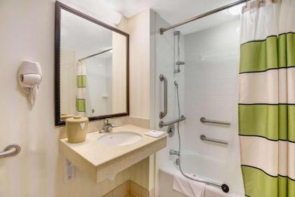 Motel 6-Milford CT - image 13