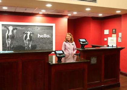 Hampton Inn and Suites of Lamar - image 5