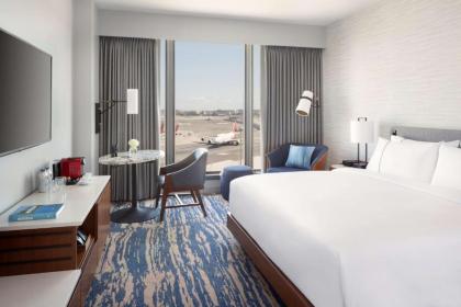 Grand Hyatt at SFO - image 13