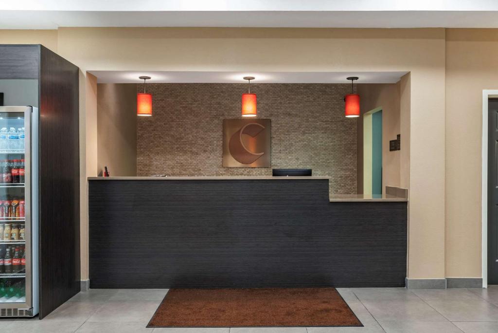 Comfort Inn & Suites Millbrook - Pratville - image 3