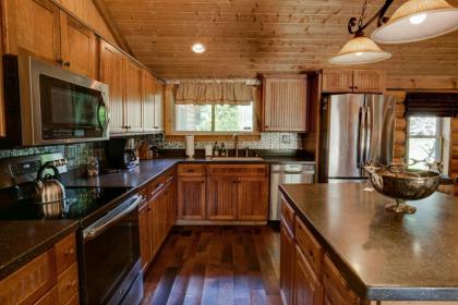 Mountain Laurel Oasis - image 13