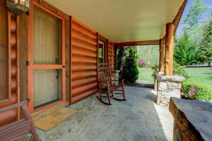 Mountain Laurel Oasis - image 15