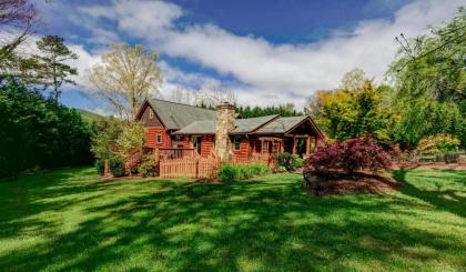 Mountain Laurel Oasis - image 3