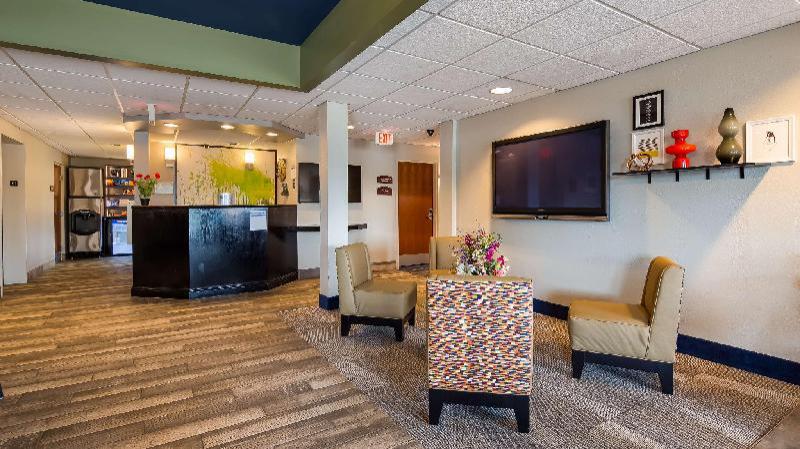 Best Western Nittany Inn Milroy - image 3