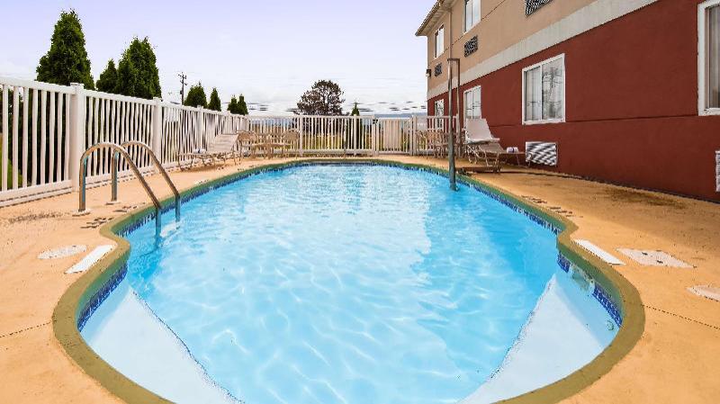 Best Western Nittany Inn Milroy - image 7
