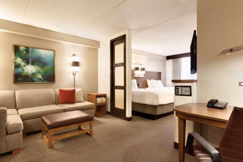 Hyatt Place Milwaukee Airport - image 3