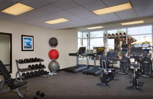 Residence Inn by Marriott Milwaukee North/Glendale - image 2