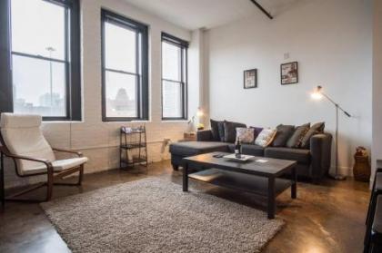 Historic 3rd Ward Loft by Frontdesk