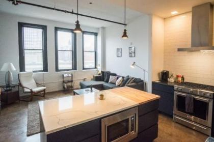 Historic 3rd Ward Loft by Frontdesk - image 5