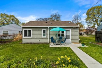 Bright and Updated Getaway with Furnished Patio! - image 18