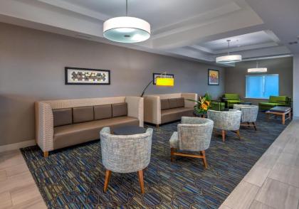 Holiday Inn Express Hotel & Suites Minden an IHG Hotel - image 10