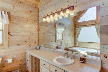 Eagle Ridge Cabin - image 2
