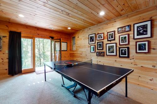 Creekside Escape - image 5