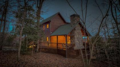 Green Pine Cabin by Escape to Blue Ridge - image 3