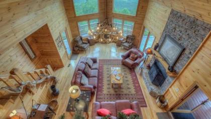 High Five Lodge by Escape to Blue Ridge - image 10