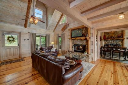 Wander In Lodge by Escape to Blue Ridge - image 18
