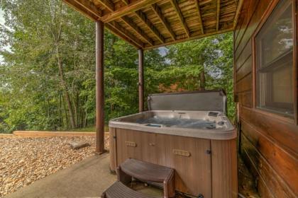Wander In Lodge by Escape to Blue Ridge - image 5