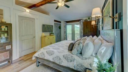 Scenic Solitude by Escape to Blue Ridge - image 10