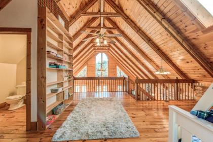 Liberty Lodge - image 11