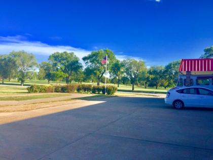 Rock City Motel - image 13