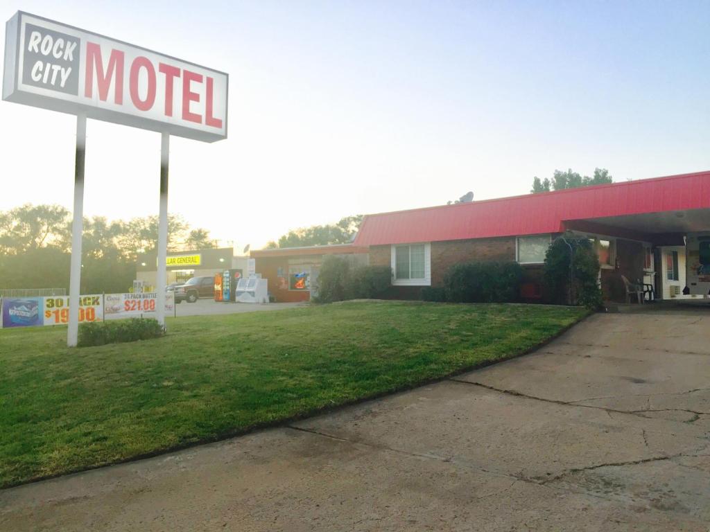 Rock City Motel - image 7
