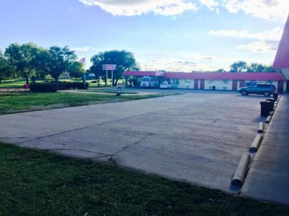 Rock City Motel - image 9