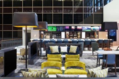 Sheraton Bloomington - image 1