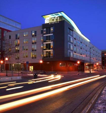 Aloft Hotel Minneapolis