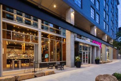 moxy minneapolis Downtown minneapolis Minnesota