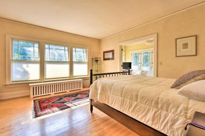 Charming MPLS Home with Patio - Walk to Uptown! - image 10