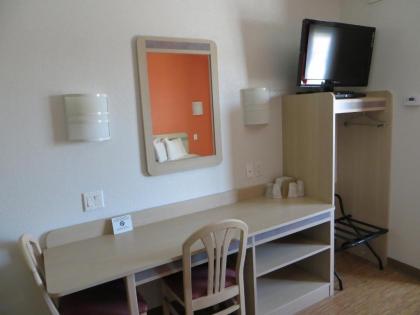 Motel 6-Minonk IL - image 4
