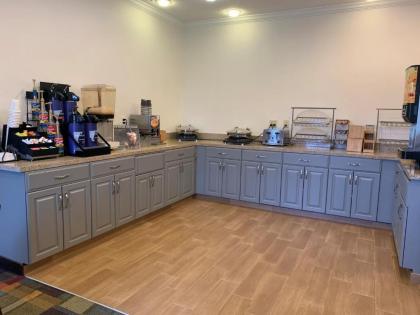 Wingate by Wyndham Minot - image 3