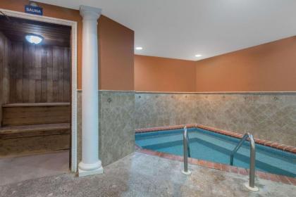 Days Inn by Wyndham Minot - image 10