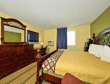 Super 8 by Wyndham Minot Airport - image 9