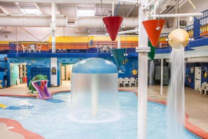 Sleep Inn & Suites Conference Center and Water Park - image 4