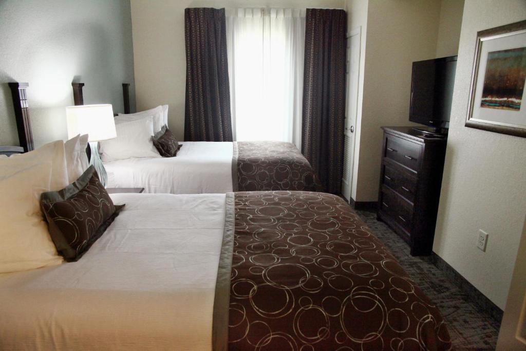 Staybridge Suites Minot an IHG Hotel - image 5