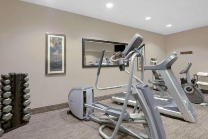 Baymont by Wyndham Minot - image 11