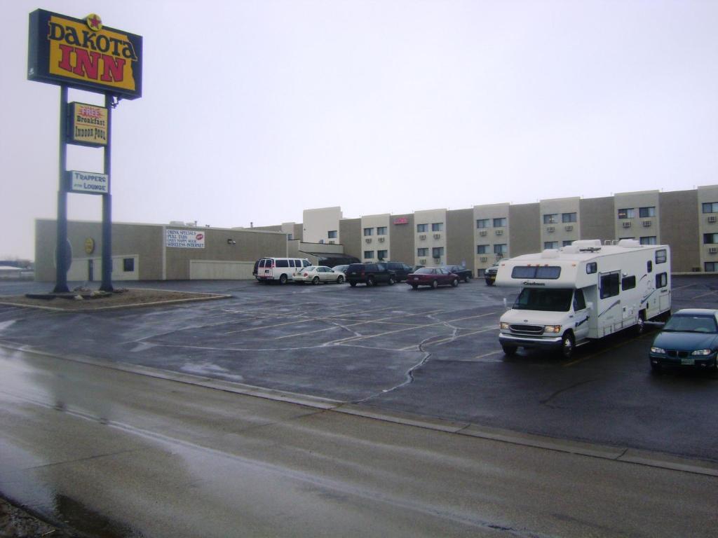 Dakota Inn - image 2