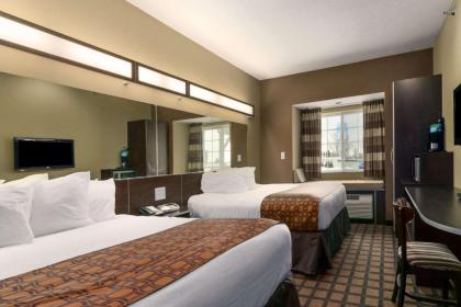Microtel Inn & Suites by Wyndham Minot - image 5