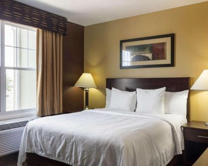MainStay Suites Minot - image 10