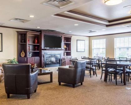 MainStay Suites Minot - image 12