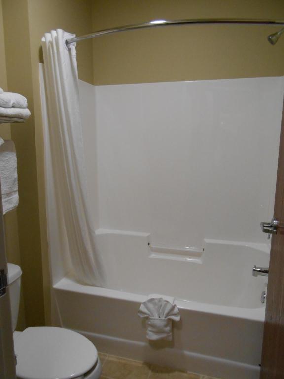 Sierra Inn Minot - image 2