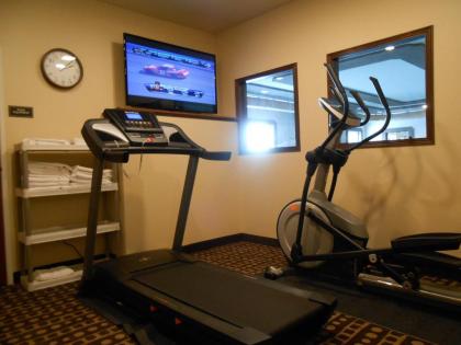 Sierra Inn Minot - image 8
