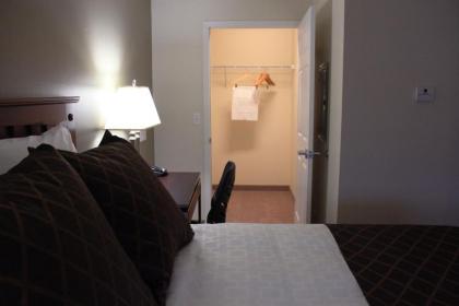 Noble Inn Minot - image 11
