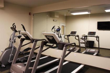Noble Inn Minot - image 14
