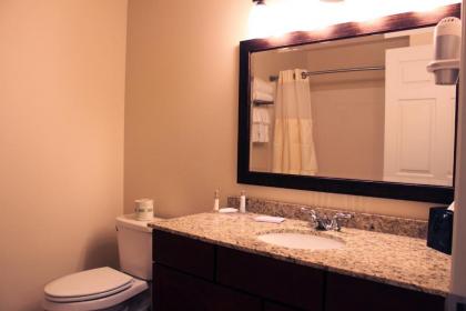 Noble Inn Minot - image 6